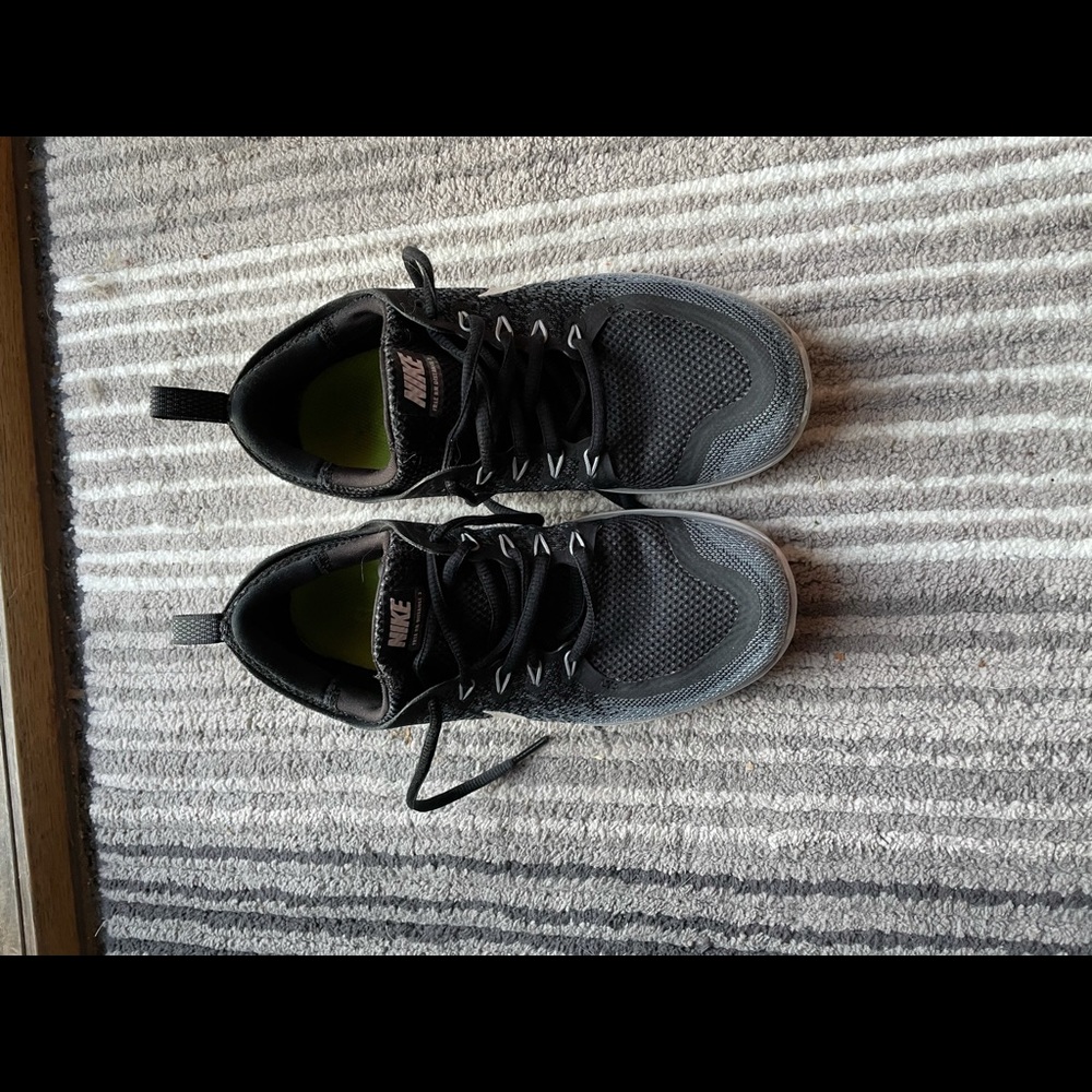 Nike Sneakers size 6.5